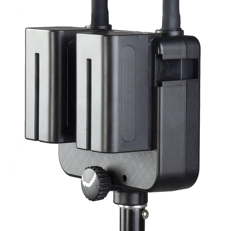 Modulares LED-Set CGRI-21 mit Stativ  i  2 Akkus