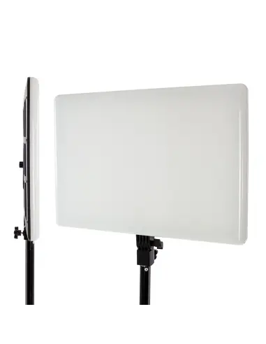 LED-Deckenleuchte auf Stativ